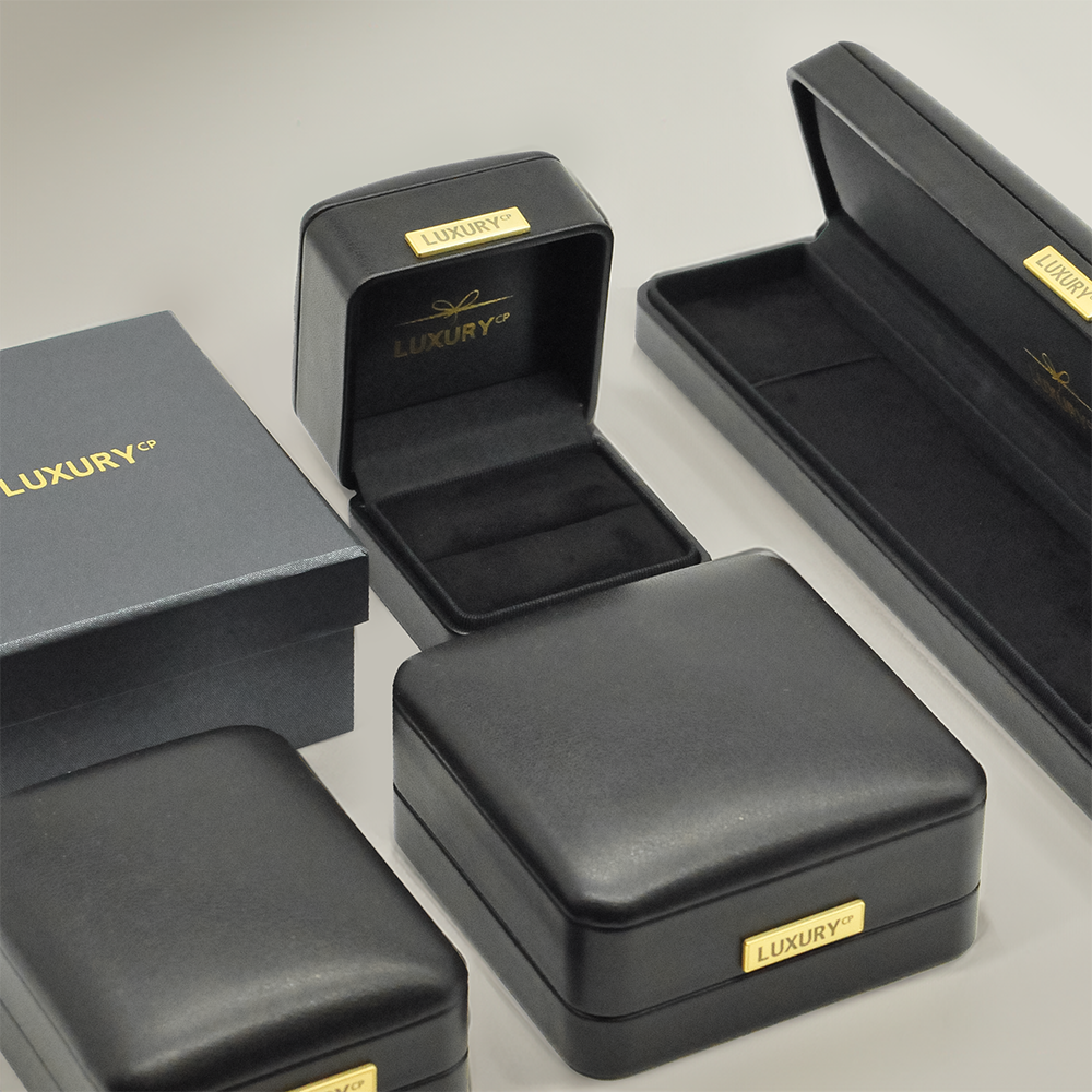 Plastic Box - UG Collection